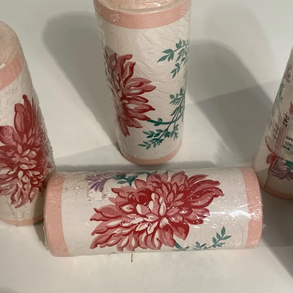 Vintage Floral Wall Paper Border 5 Rolls Each 5 Yards